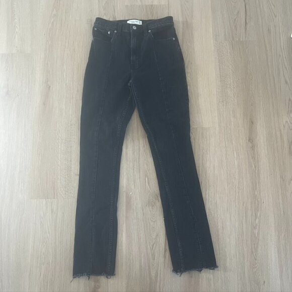 Abercrombie and Fitch Super Skinny Ultra High Rise Jeans, Size 26 /2 Color Black - Picture 1 of 12
